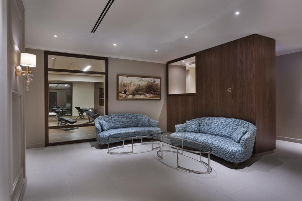 허버트 사무엘 호텔 예루살렘 외부 사진 The interior of the club