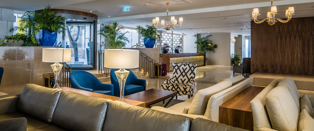 허버트 사무엘 호텔 예루살렘 외부 사진 The lobby of the hotel